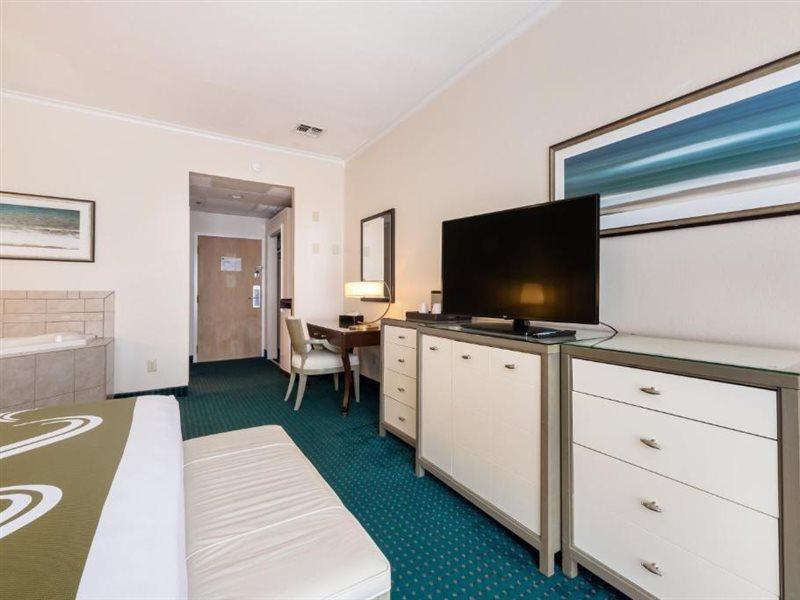 Quality Inn & Suites Conference Center Winter Haven Ngoại thất bức ảnh