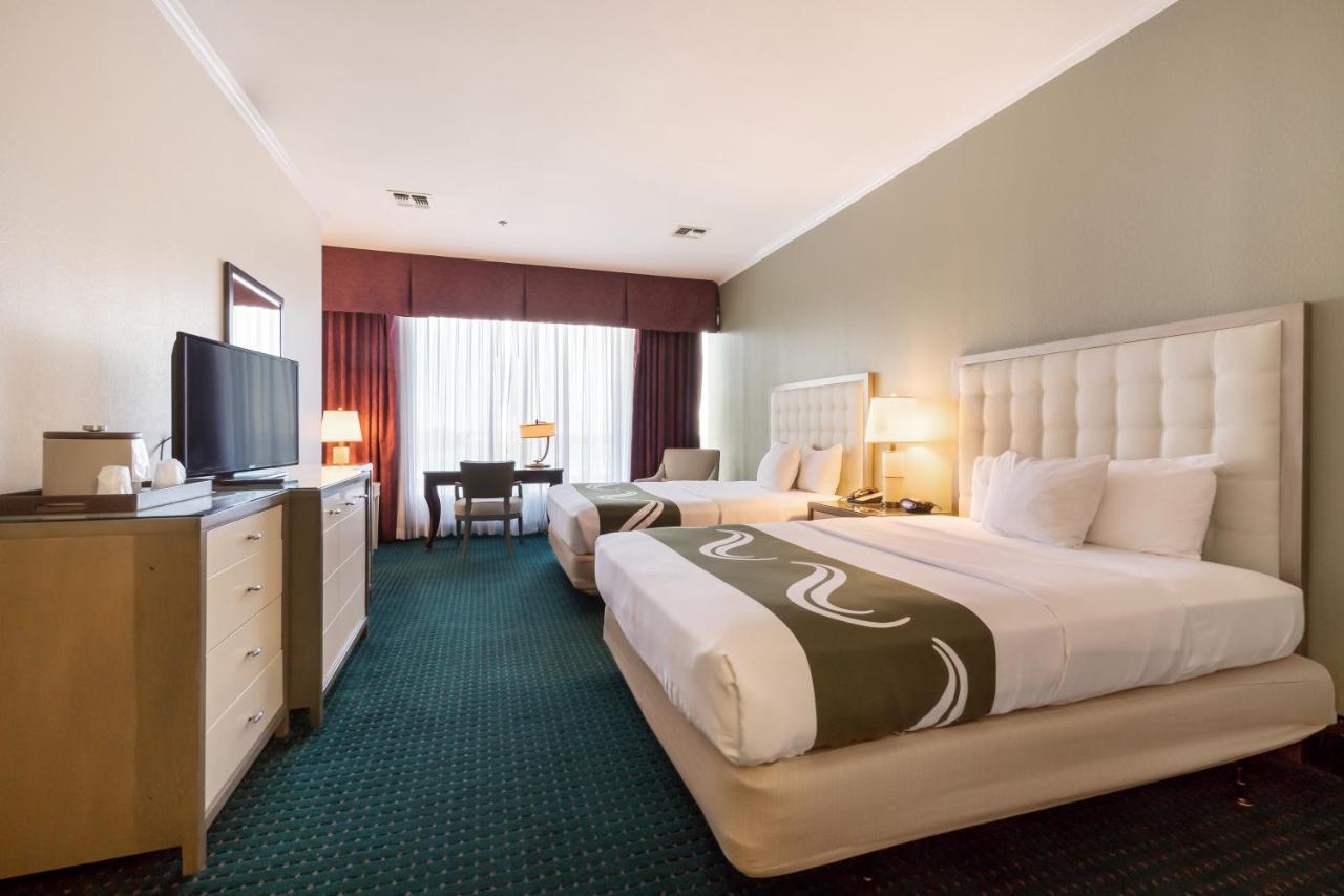 Quality Inn & Suites Conference Center Winter Haven Ngoại thất bức ảnh